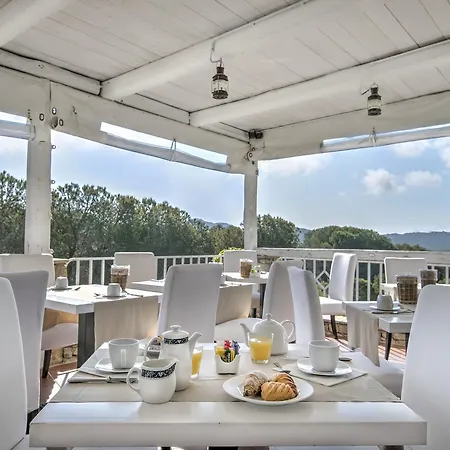 Le Ginestre Hotel 4*