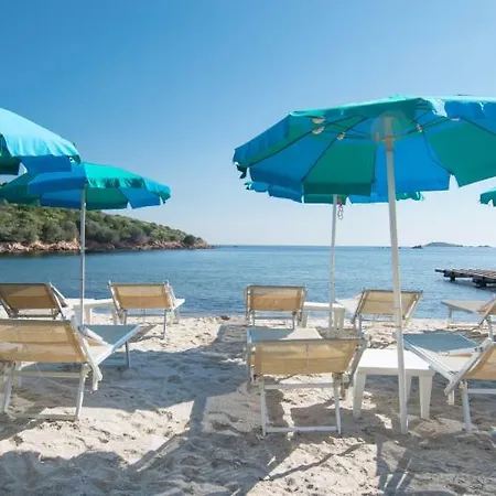 Hotel Le Ginestre 4*