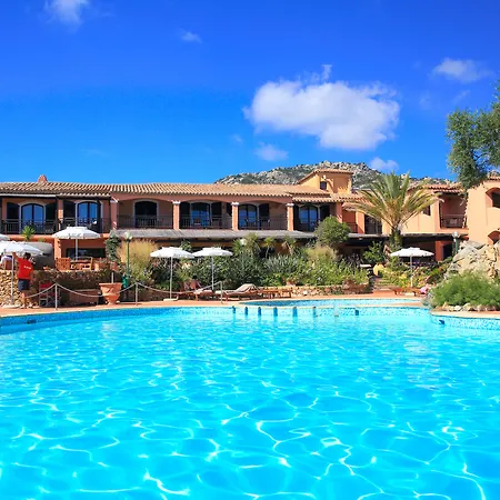 Hotel Le Ginestre 4*