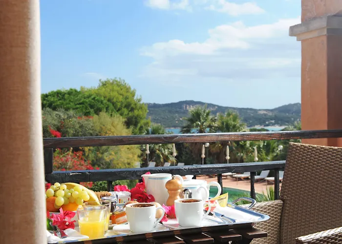 Le Ginestre Hotel 4*