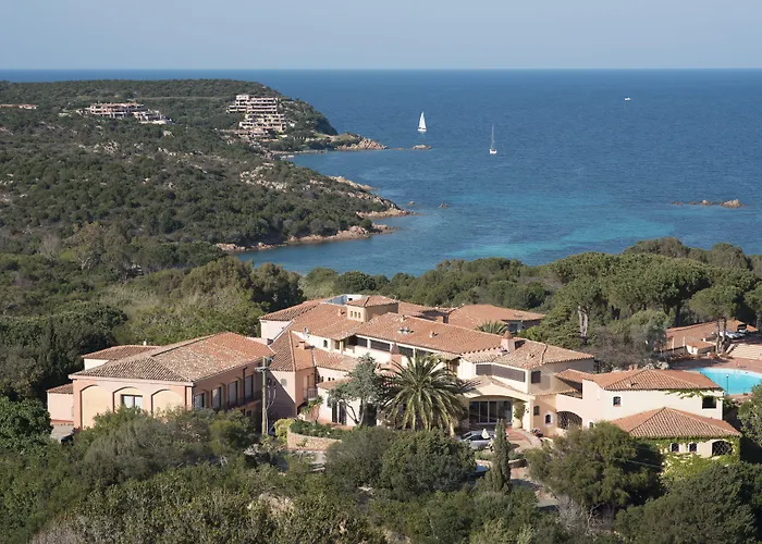 Hotel Le Ginestre 4*