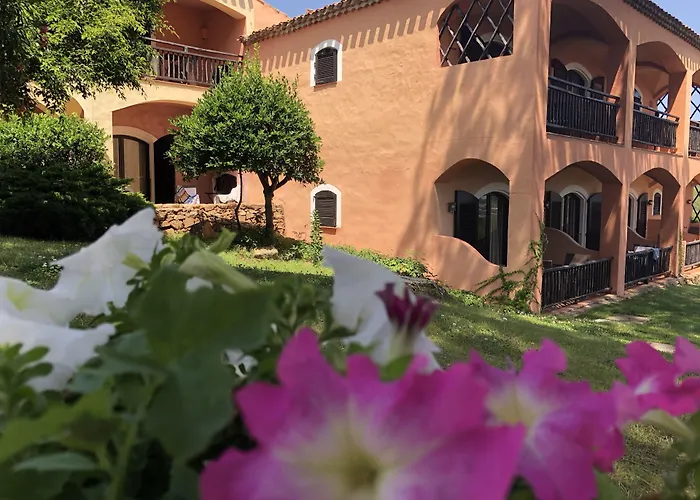 Hotel Le Ginestre 4*