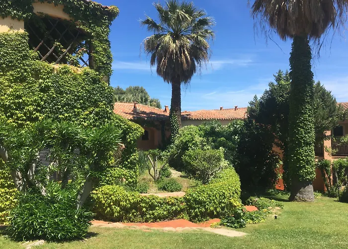 Hotel Le Ginestre 4*