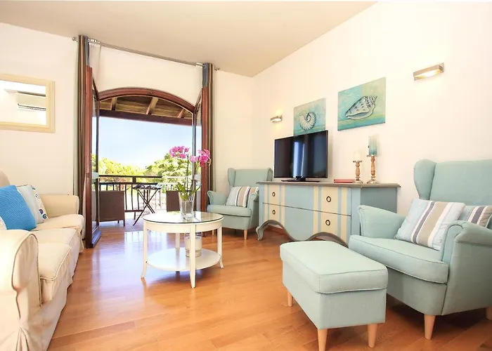 Le Ginestre بورتو كيرفو